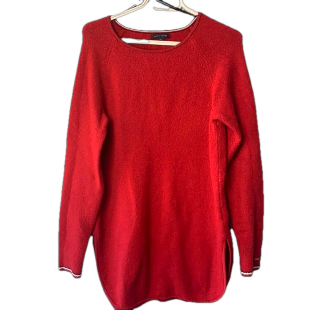 Tommy Hilfiger sweater
